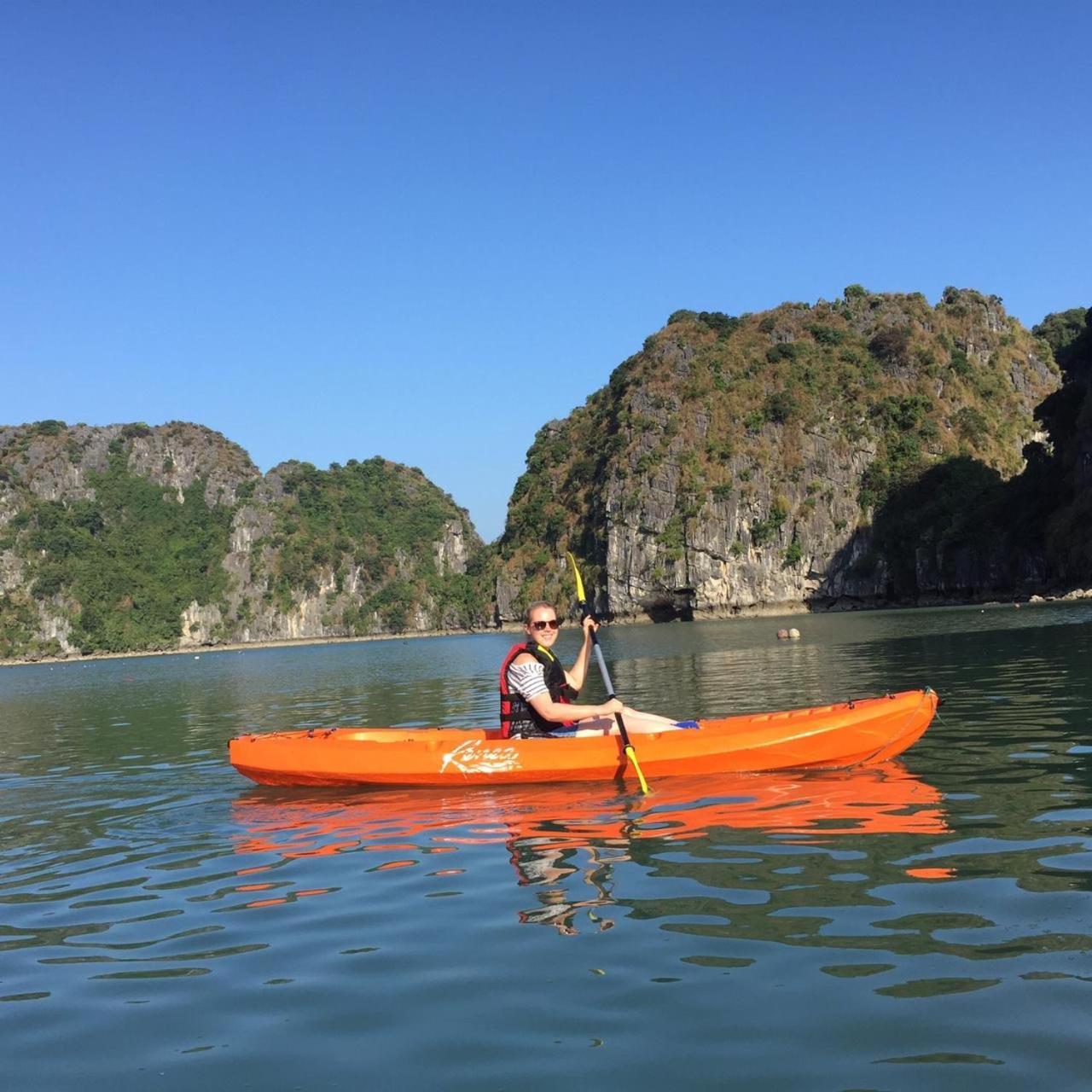 Renea Cruises Halong Ha Long Exterior foto