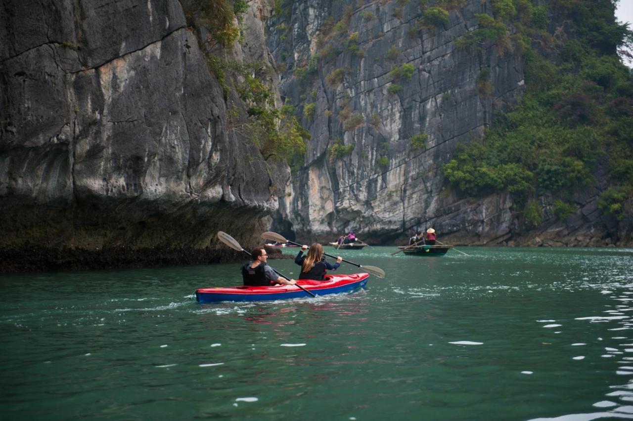 Renea Cruises Halong Ha Long Exterior foto