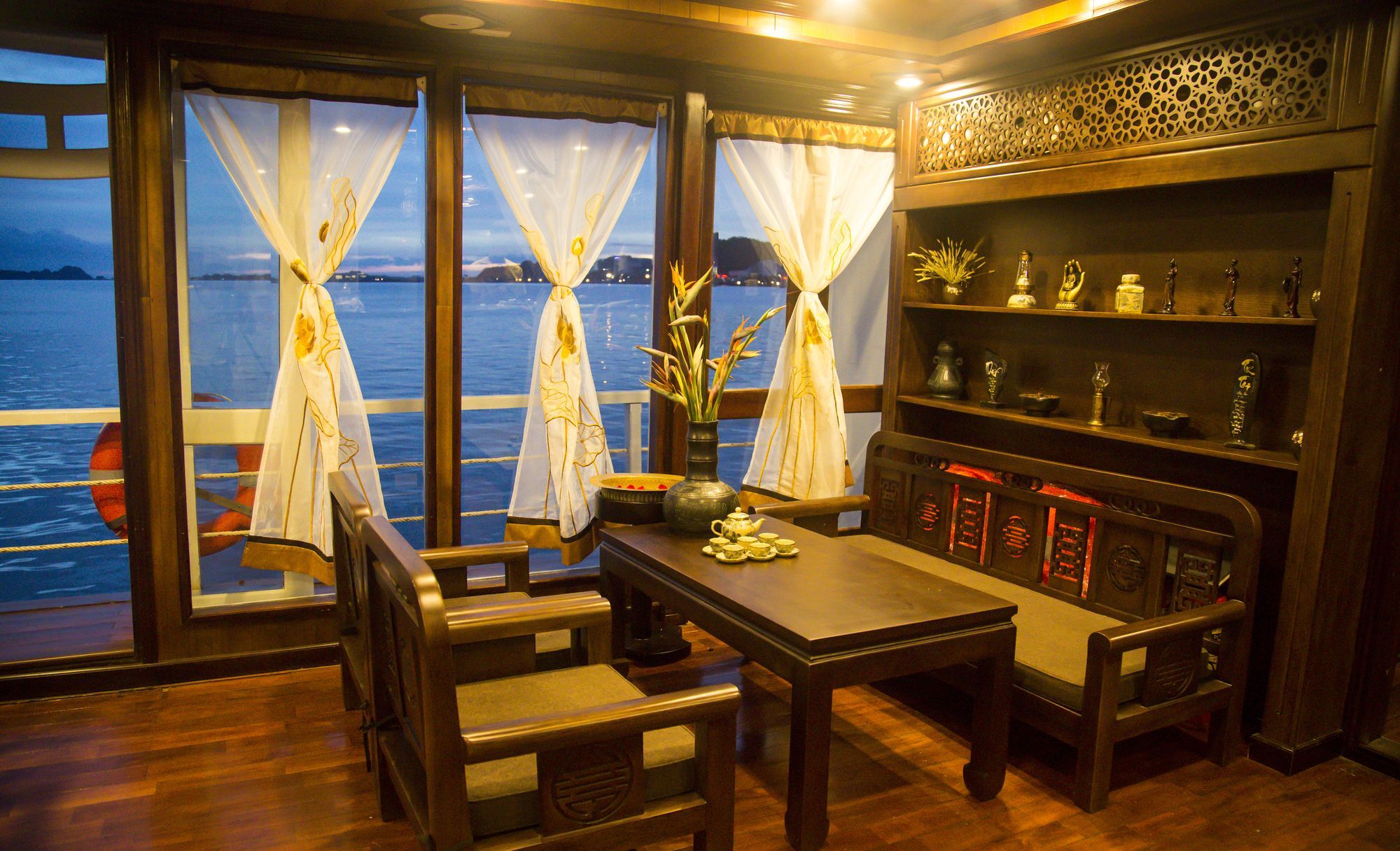 Renea Cruises Halong Ha Long Exterior foto