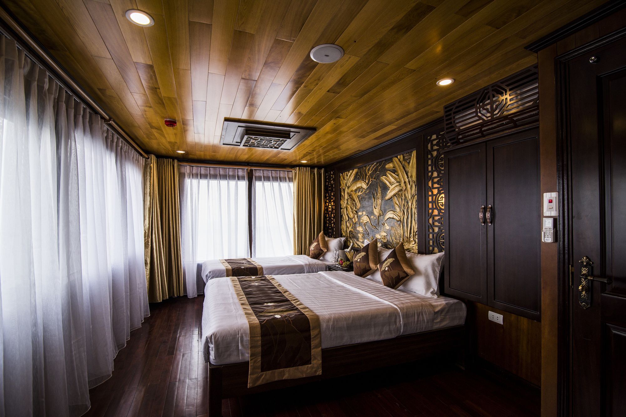 Renea Cruises Halong Ha Long Exterior foto