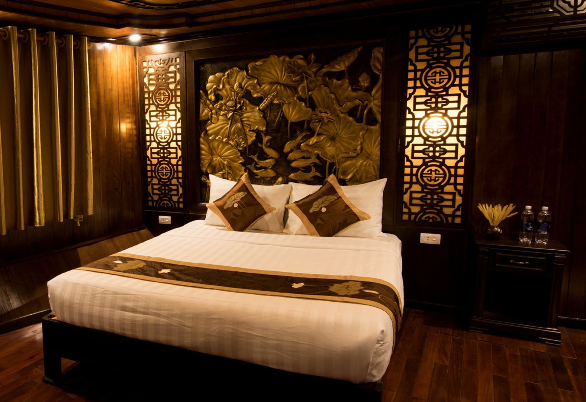 Renea Cruises Halong Ha Long Exterior foto